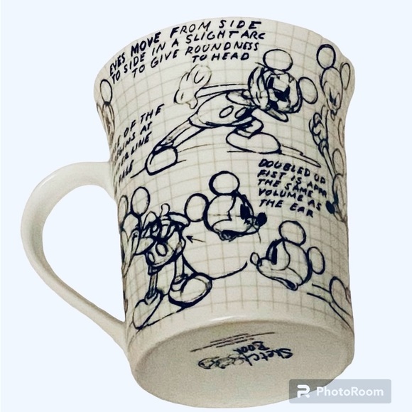 MICKEY MOUSE Sketchbook Cup - Picture 3 of 4